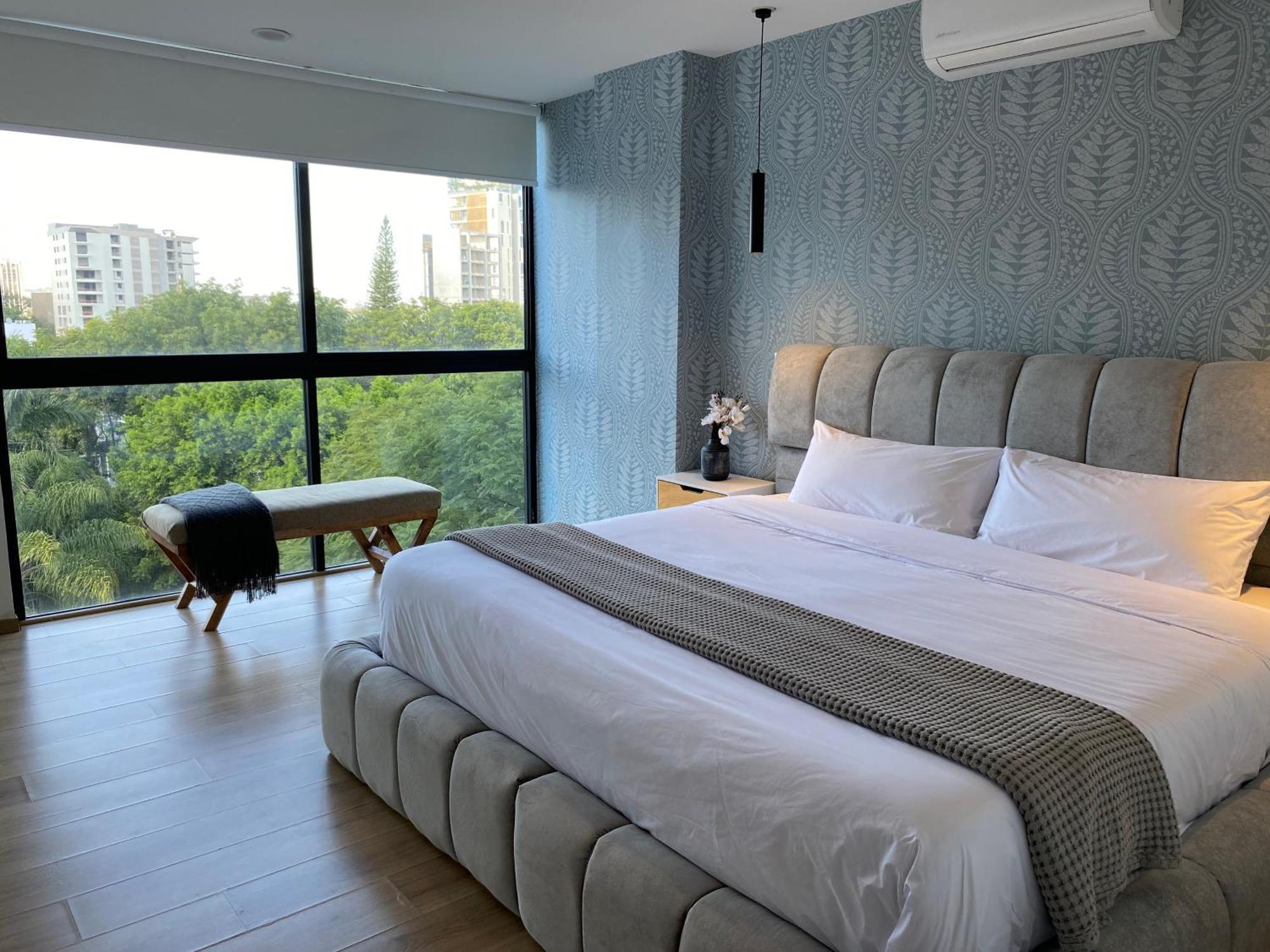 Dreamhaus Guadalajara Country Club Aparthotel Luaran gambar